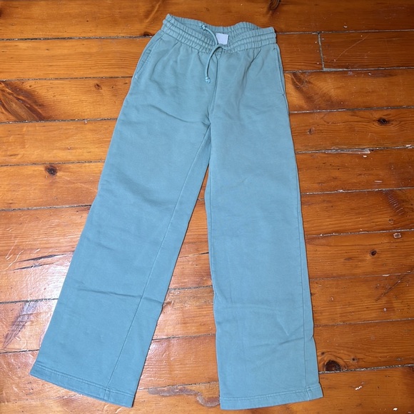 TNA Sweat Pants - Picture 2 of 4